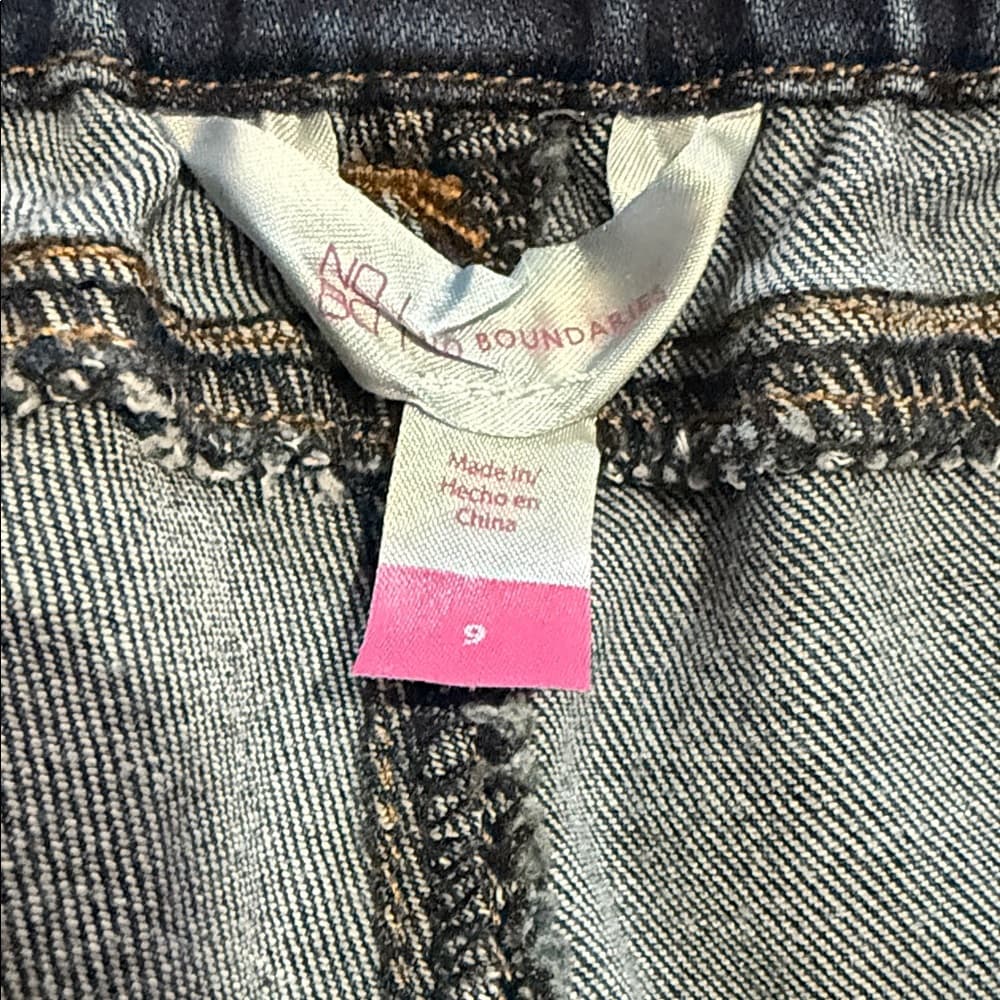 No Boundaries jeans with elastic waistband, ruffled waist, matching jean belt - Thumbnail 7