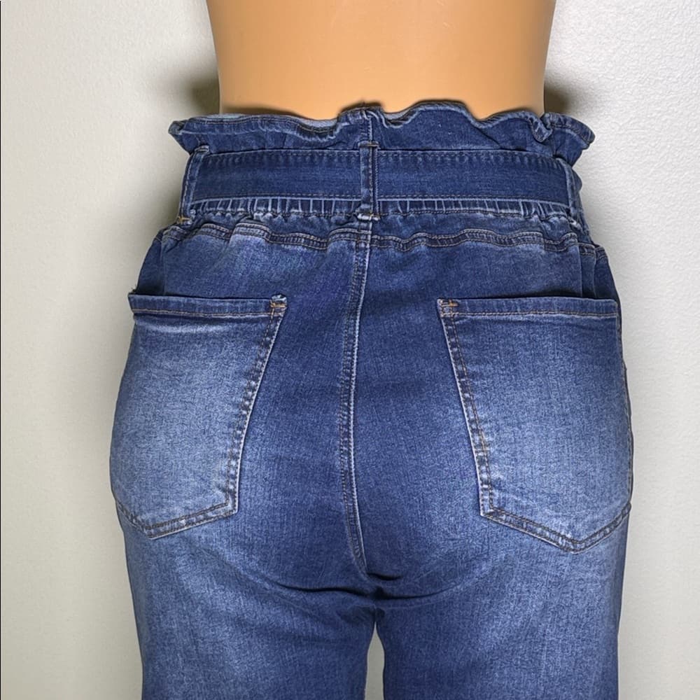 No Boundaries jeans with elastic waistband, ruffled waist, matching jean belt - Thumbnail 5