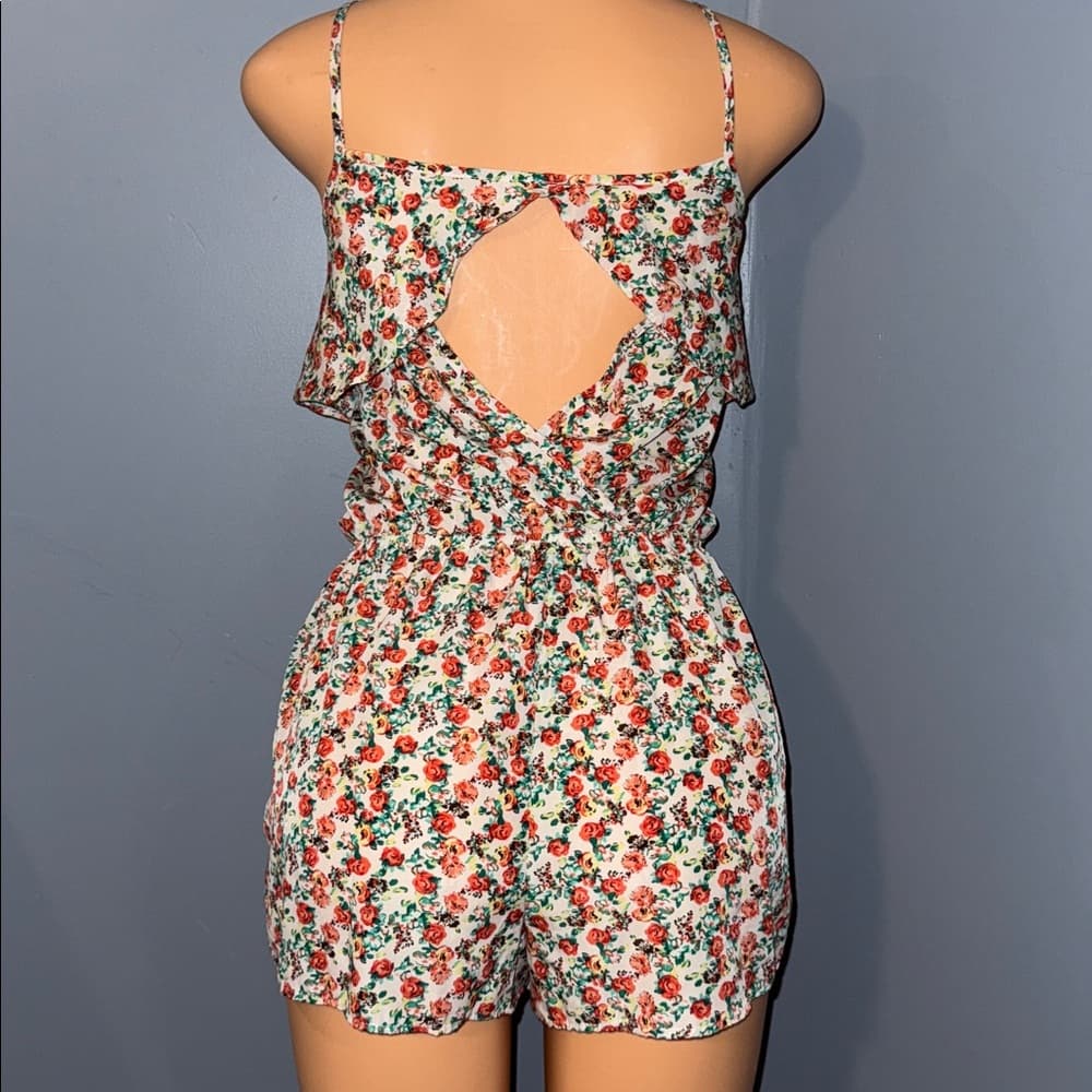 Floral Papaya Romper - Size Medium - Thumbnail 3