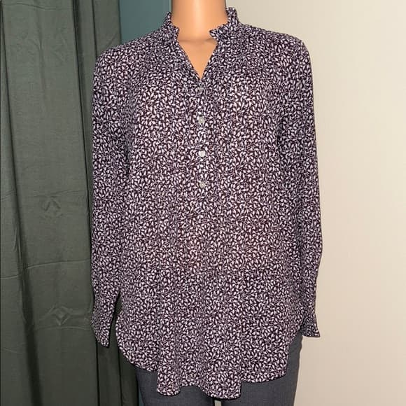 LOFT Black and White Floral Blouse - Thumbnail 7