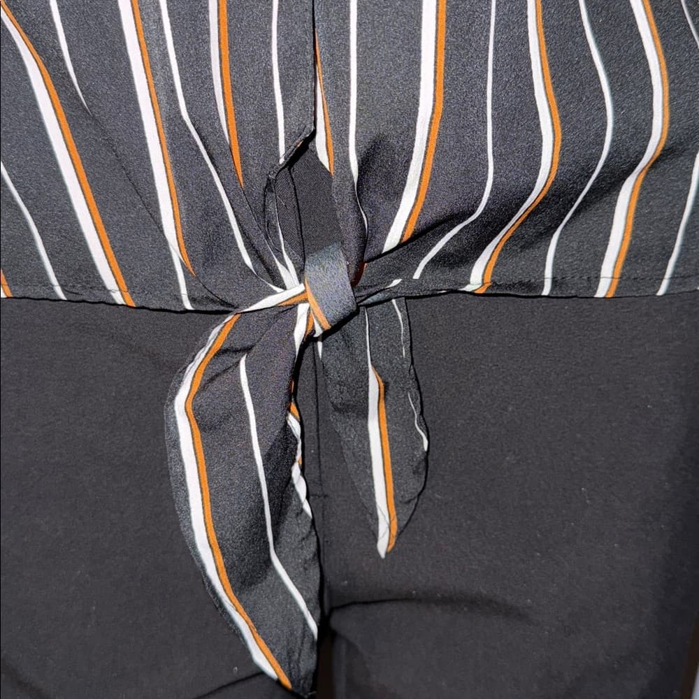 Japna Striped Button-Up Tie-Front Shirt - Size M - Thumbnail 5
