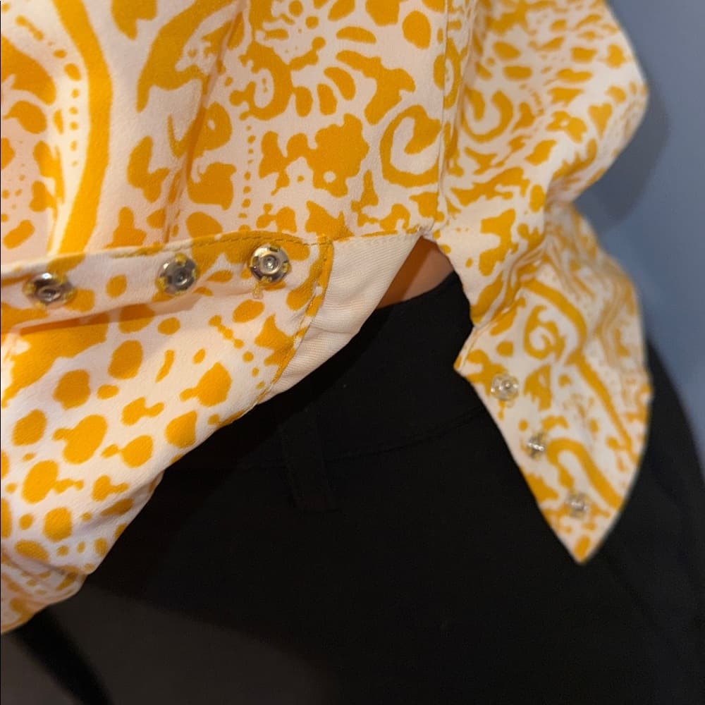 Ann Taylor Yellow Printed Halter Top - Size XXSP - Thumbnail 3