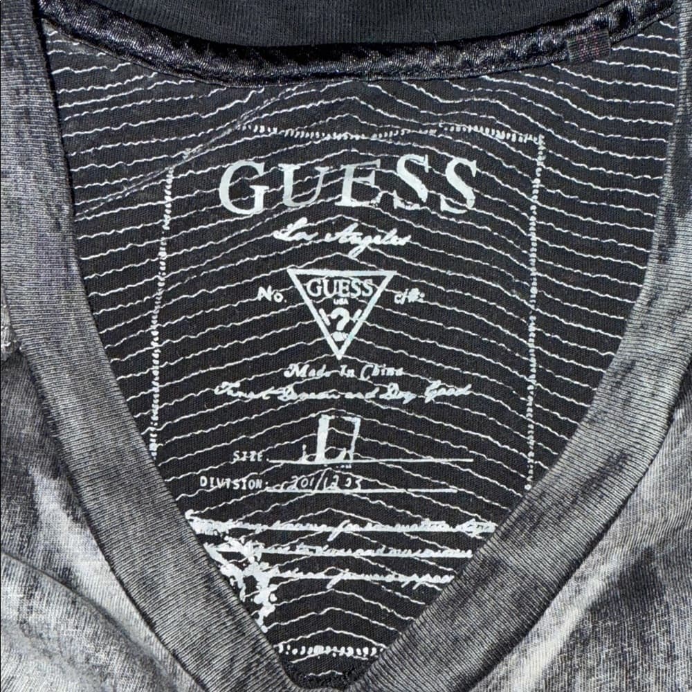 Guess Gray and Gold Short Sleeve Tee - Thumbnail 4