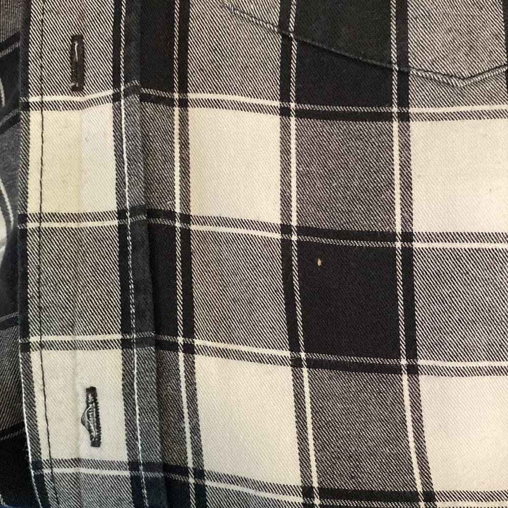 Blank & white plaid long sleeve button down shirt - Thumbnail 3