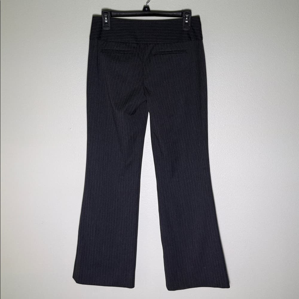 Gray pinstriped dress pants - Thumbnail 3