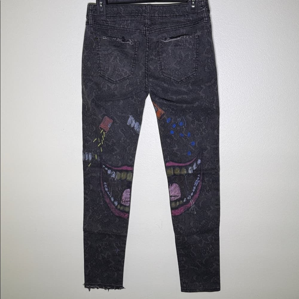 ELLE graffiti jeans - Thumbnail 6