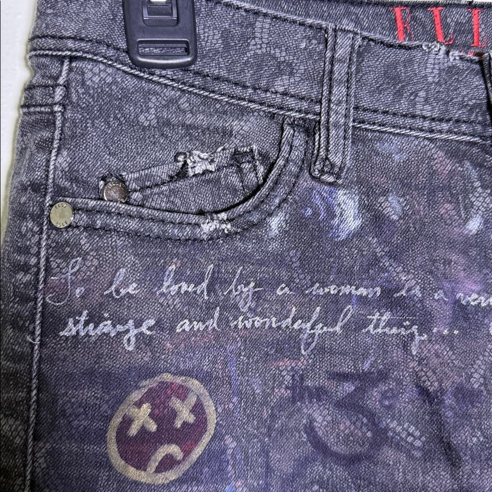 ELLE graffiti jeans - Thumbnail 4