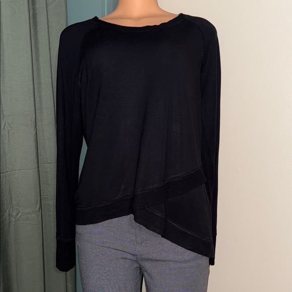 Avia Black Asymmetrical Long Sleeve Blouse - Thumbnail 5