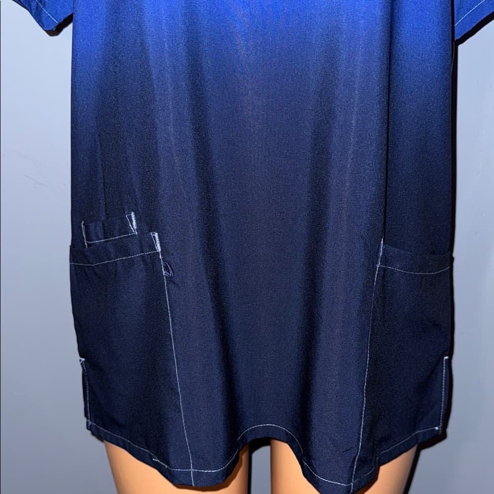 GT Performance Gradient Scrub Top - Size XL - Thumbnail 3