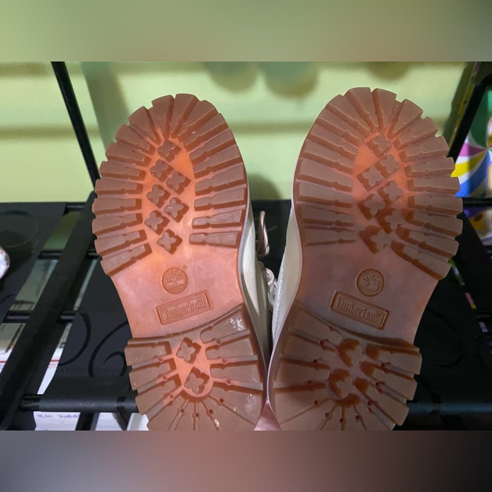 Girls Timberland Boots - Thumbnail 4