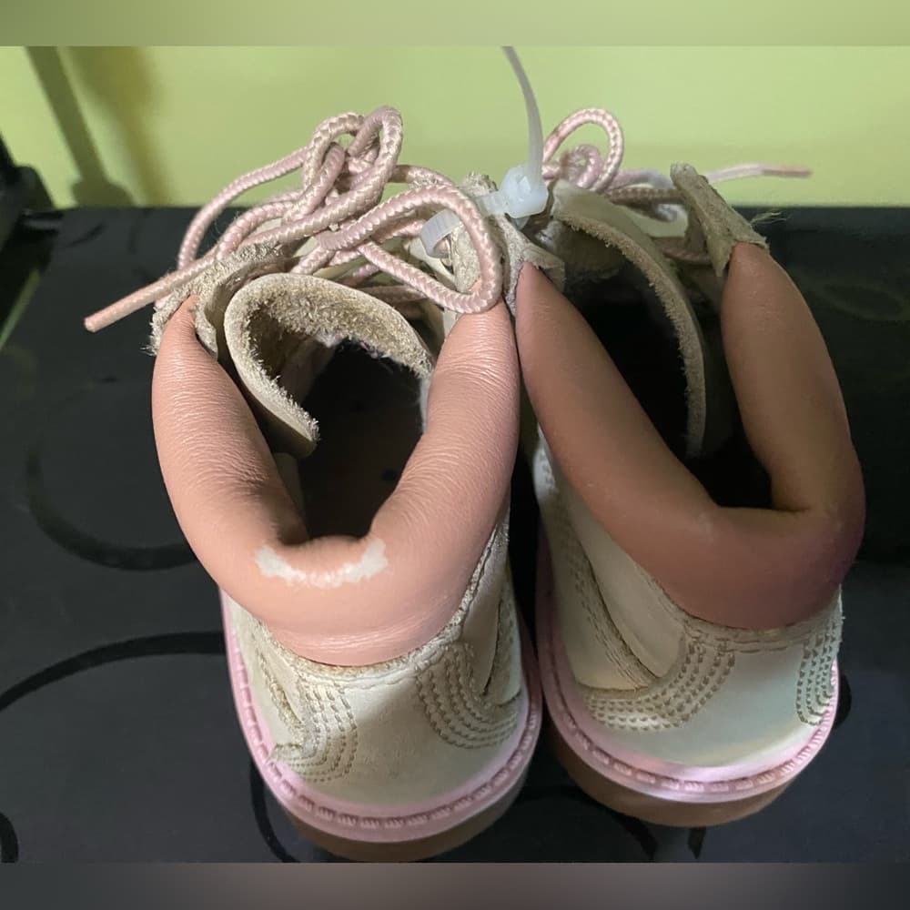 Girls Timberland Boots - Thumbnail 2