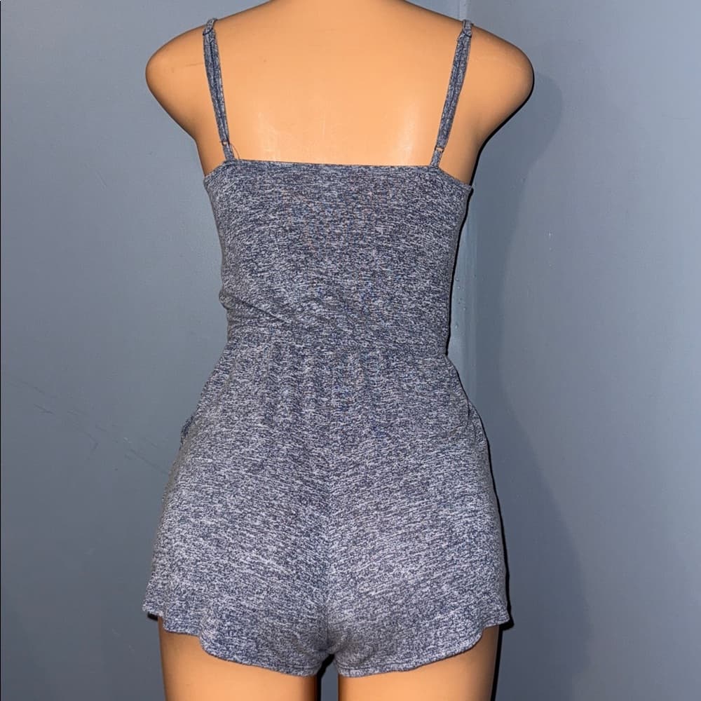 Mossimo Sleeveless Romper - Size XS - Thumbnail 3