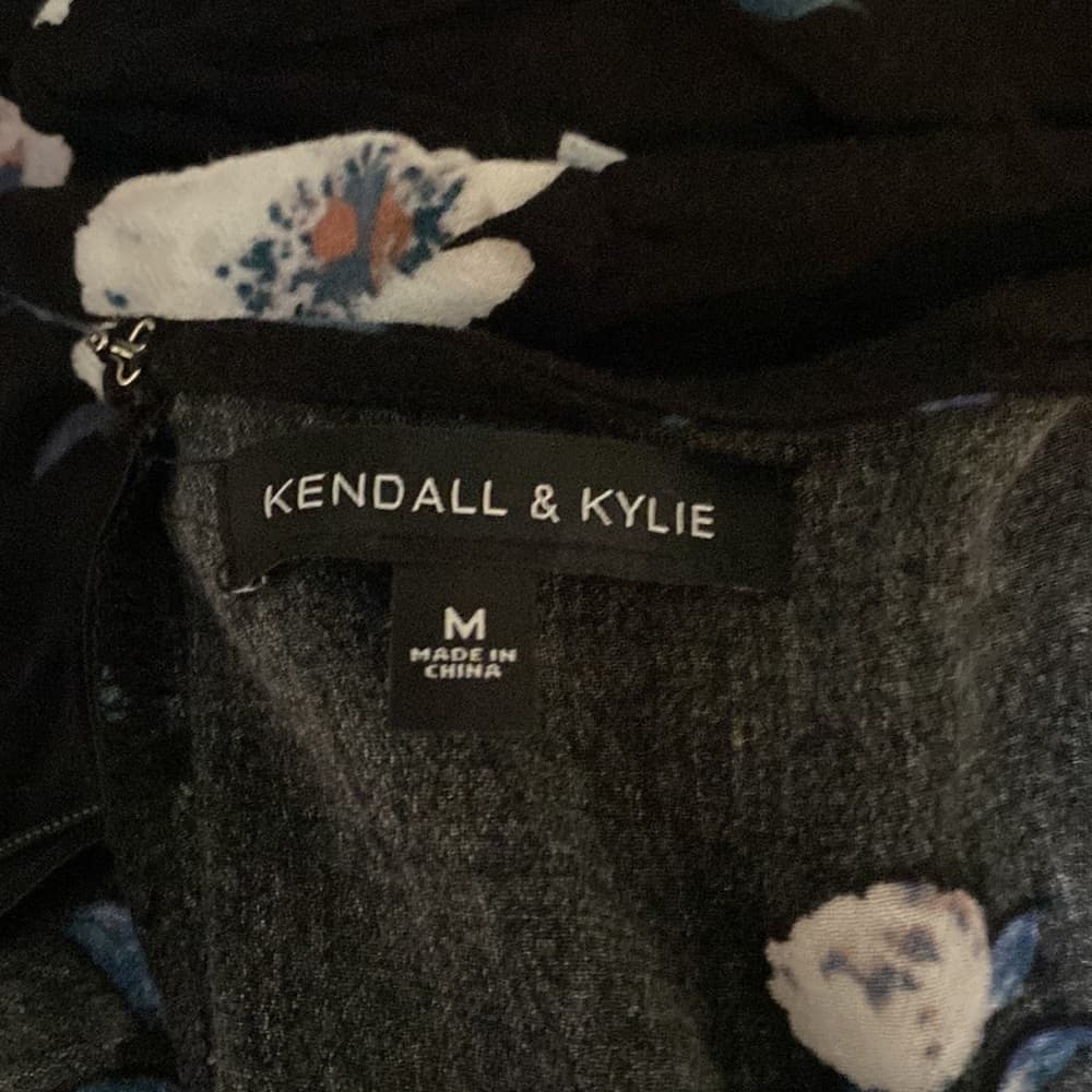 Kendall & Kylie Floral Romper - Size Medium - Thumbnail 5