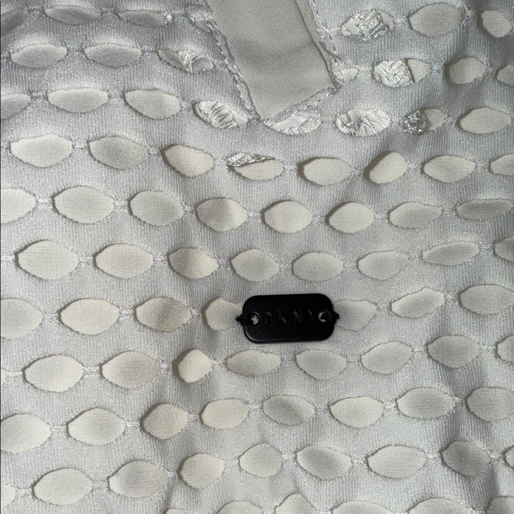 DKNY White Hooded Jacket - Size small - Thumbnail 6
