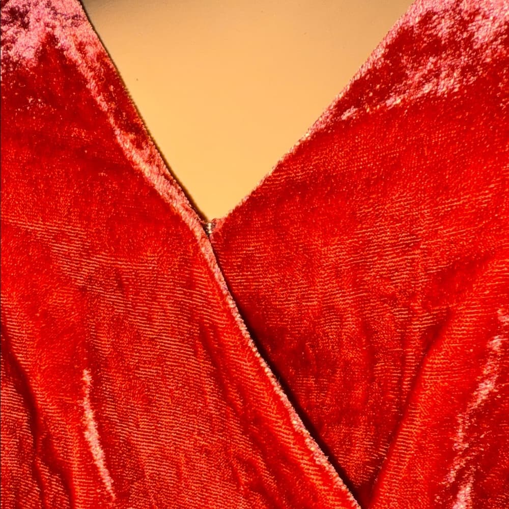 Elegant Burnt Orange Velvet Wrap Top - Thumbnail 2