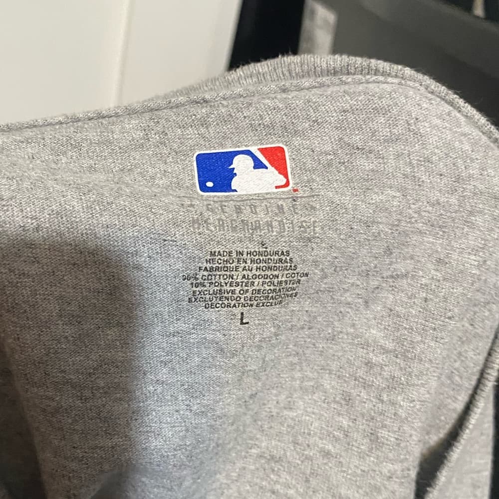 Braves T-Shirt - Thumbnail 2