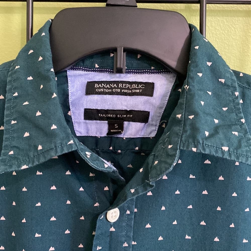 Banana Republic women’s button down shirt - Thumbnail 2