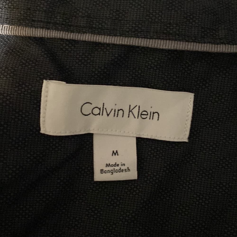 Calvin Klein short sleeve button down shirt - Thumbnail 4