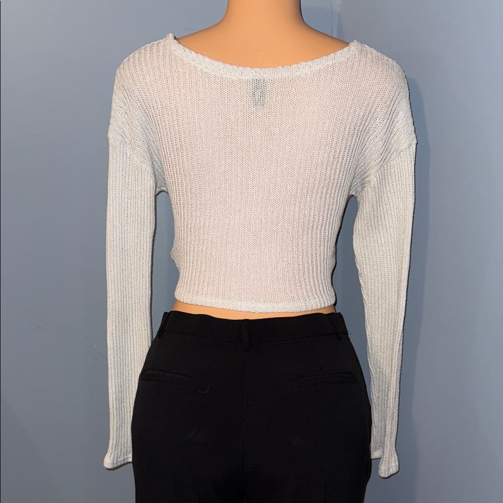 Windsor Knotted Crop Sweater - Size Large - Thumbnail 2