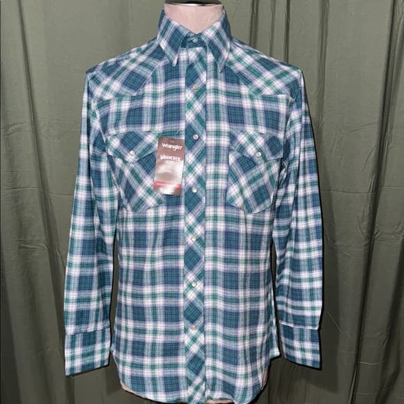 Wrangler Men's Green and Blue Plaid Button Down Shirt - Thumbnail 5