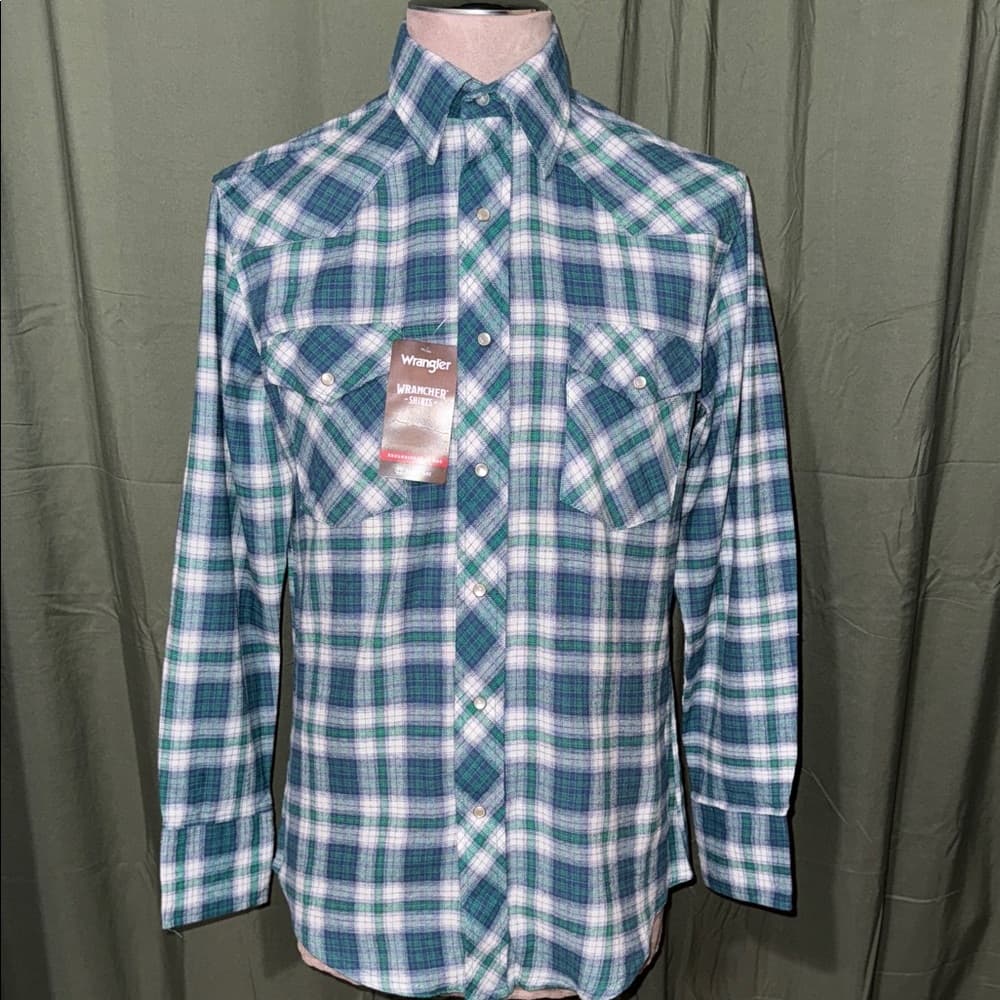 Wrangler Men's Green and Blue Plaid Button Down Shirt - Thumbnail 4
