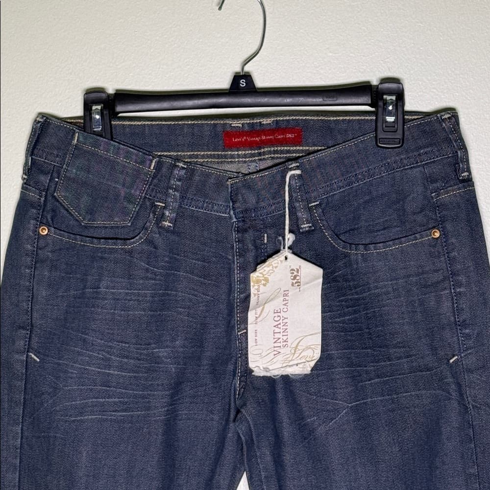 Levi’s Jean Vintage Skinny Capri pants - Thumbnail 4