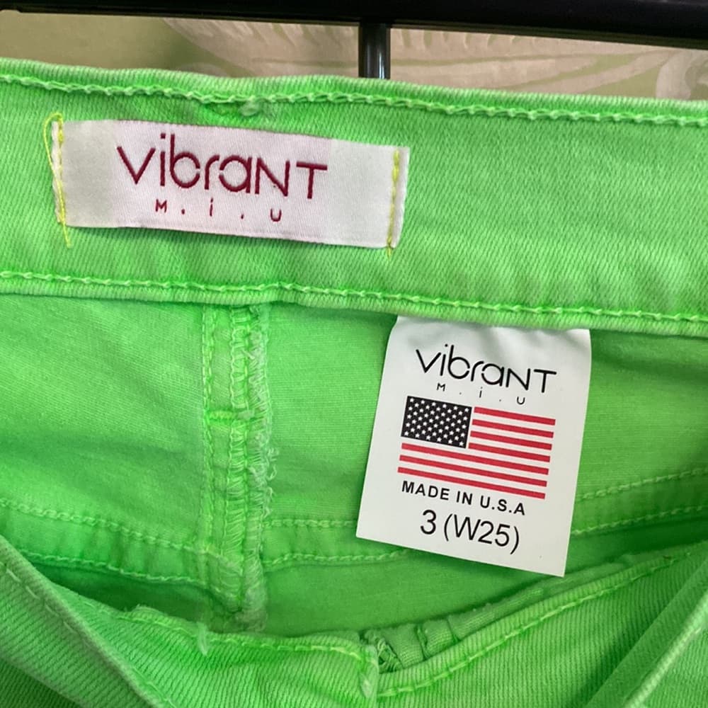 M. I. U. Vibrant- neon green skinny jeans - Thumbnail 2