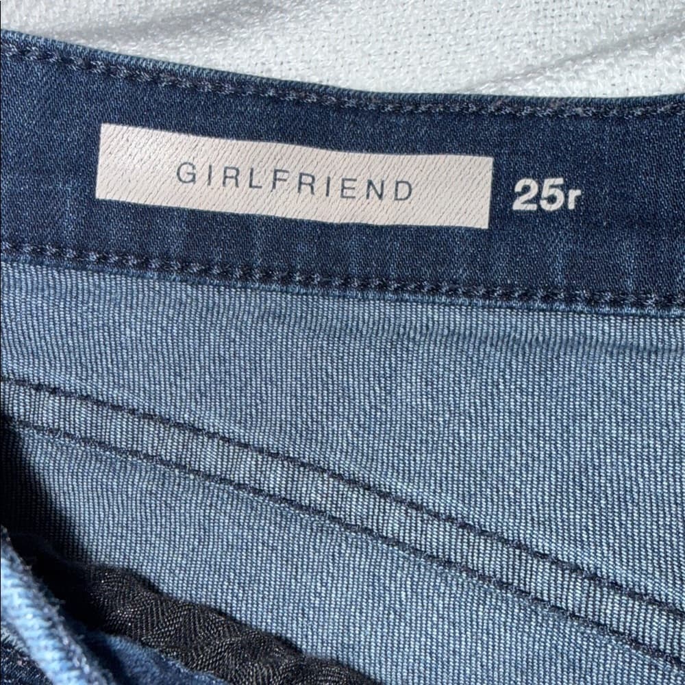 GAP Girlfriend Jeans* - Thumbnail 7