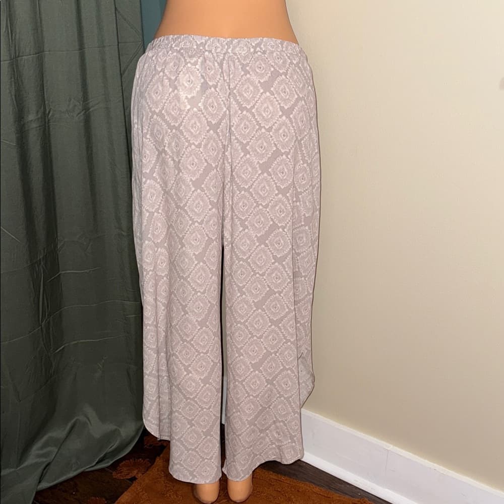 NWT - Roan & Ryan by Evereve Gray Patterned Pants - Size Large - Thumbnail 3