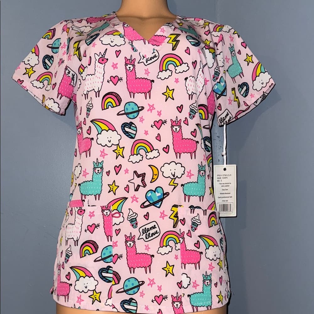 GT Performance Llama Print Scrub Top - Size Small - Thumbnail 9