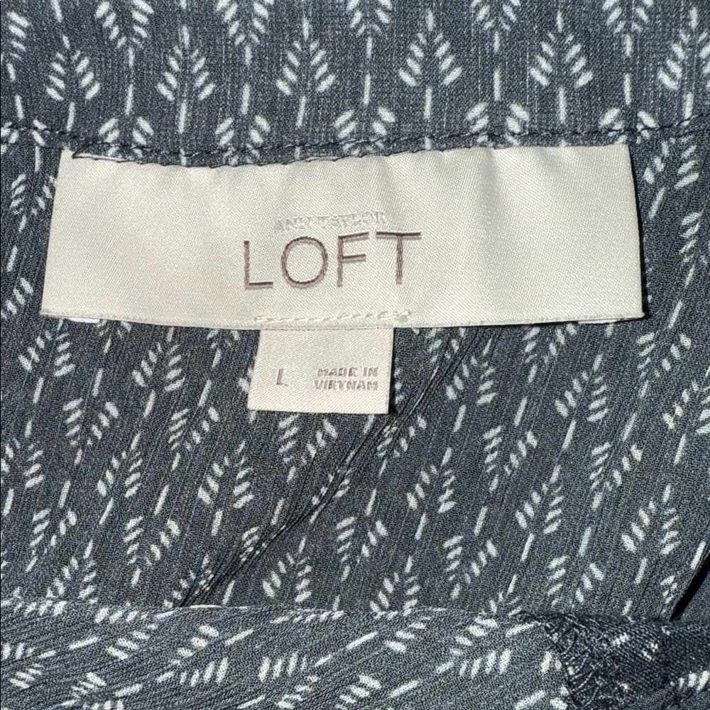 LOFT Navy and White Patterned Blouse - Thumbnail 4