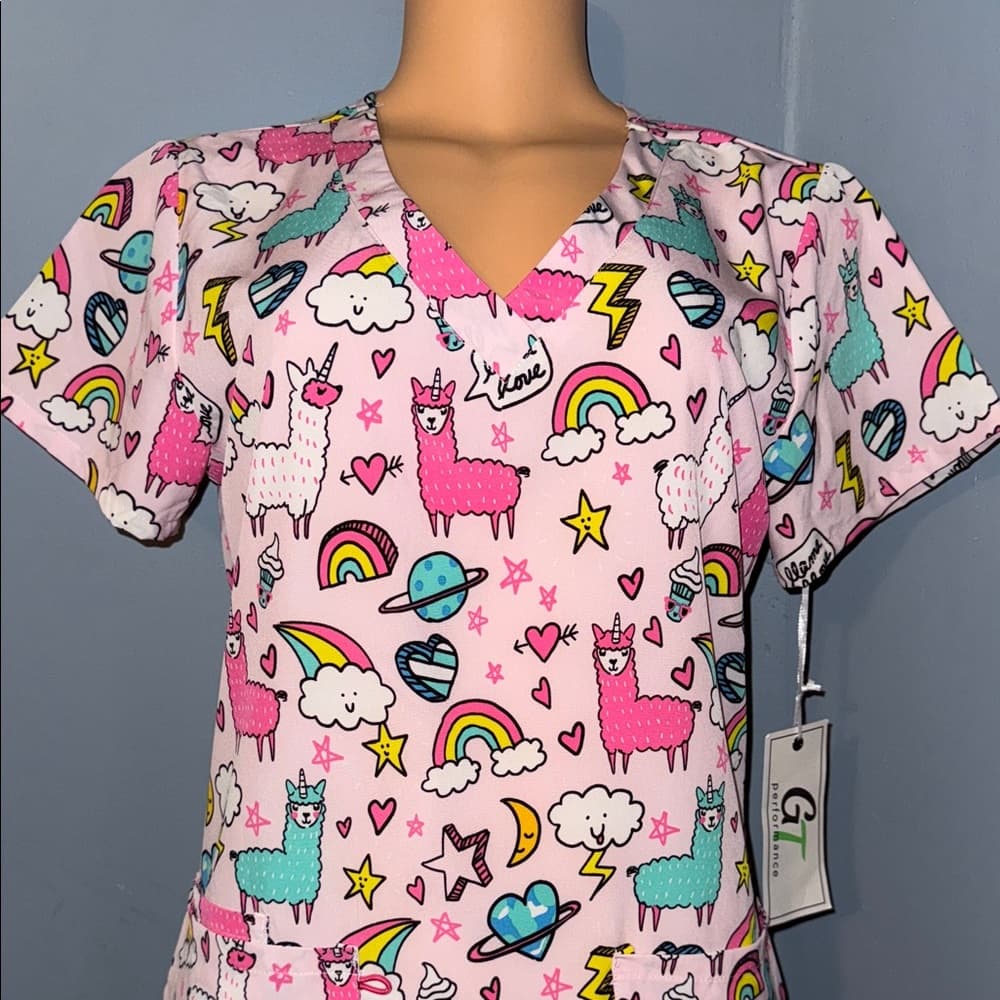 GT Performance Llama Print Scrub Top - Size Small - Thumbnail 2