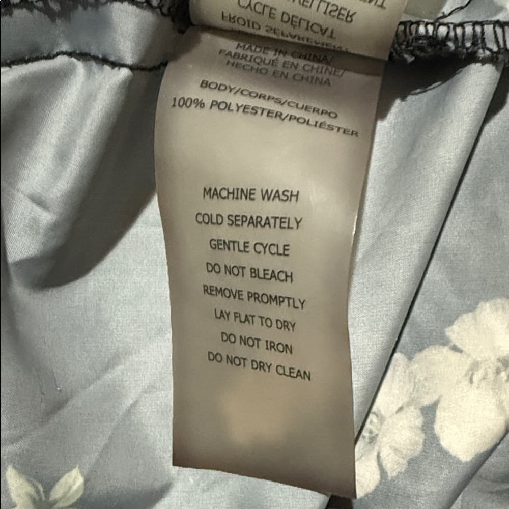 Black Floral Betsy Johnson Women's Windbreaker - Thumbnail 9