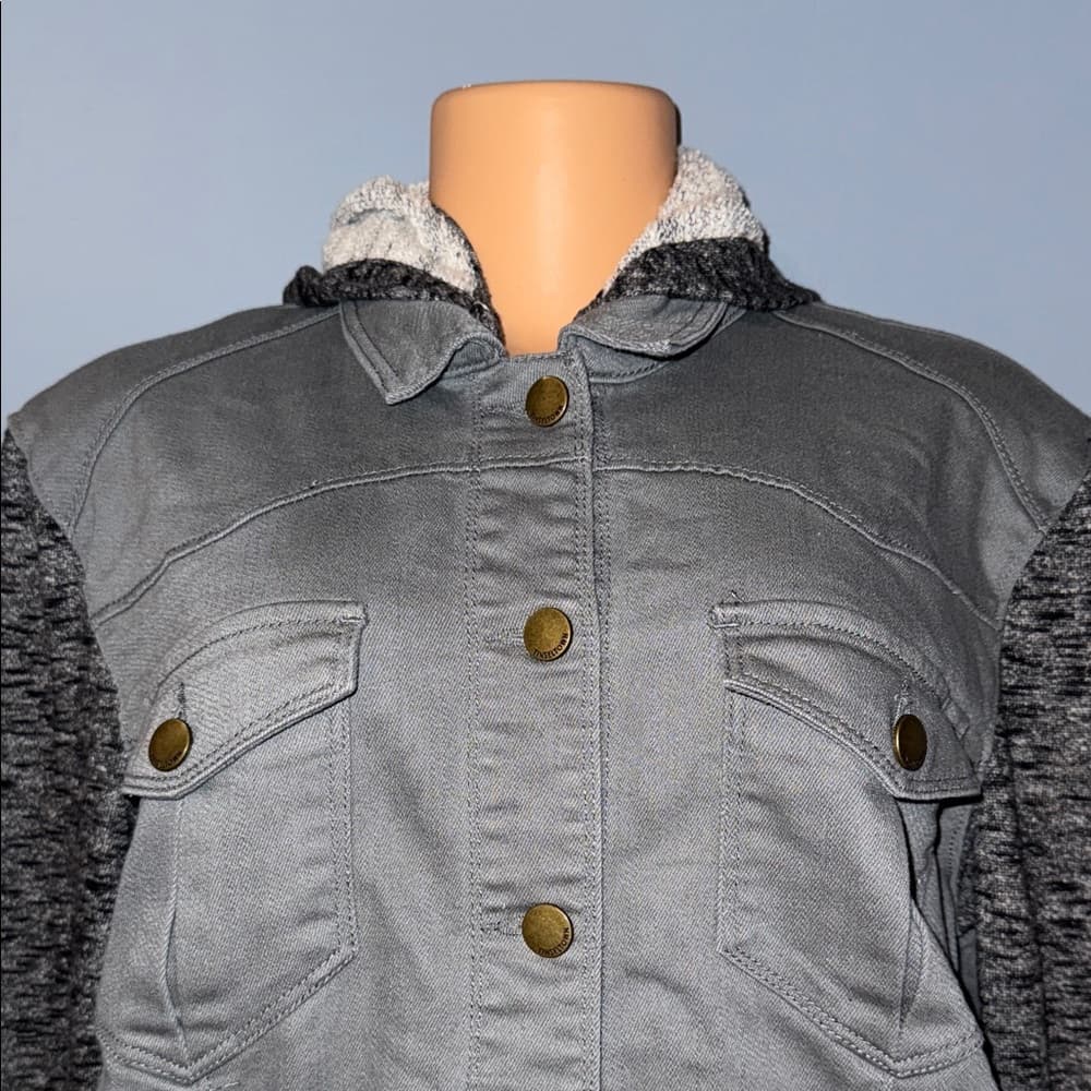 Tinseltown Gray and Black Utility Jacket - Size XL - Thumbnail 2