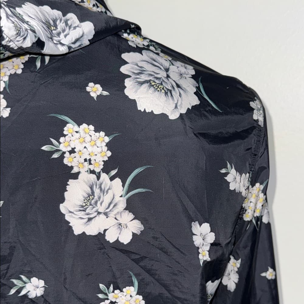 Black Floral Betsy Johnson Women's Windbreaker - Thumbnail 5