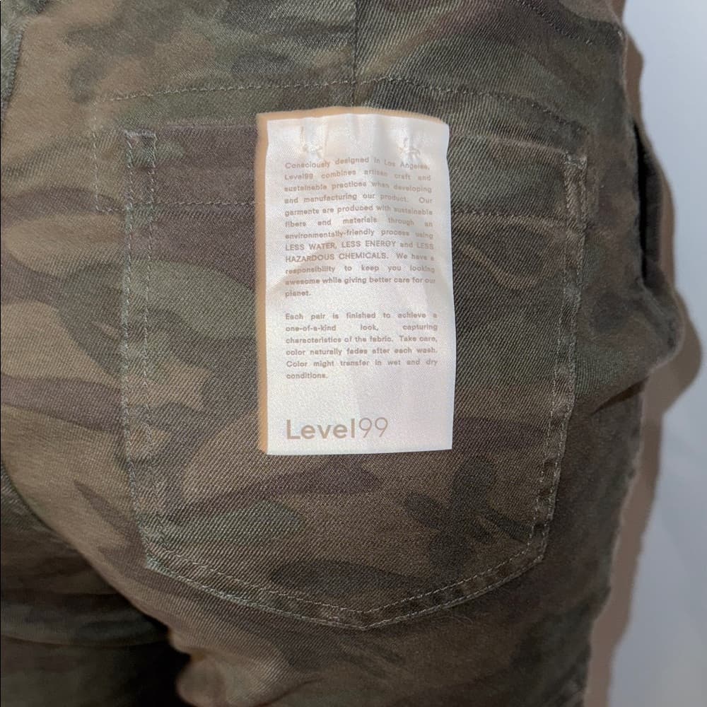 Level 99 Dark Camouflage Joggers - Size small - Thumbnail 7
