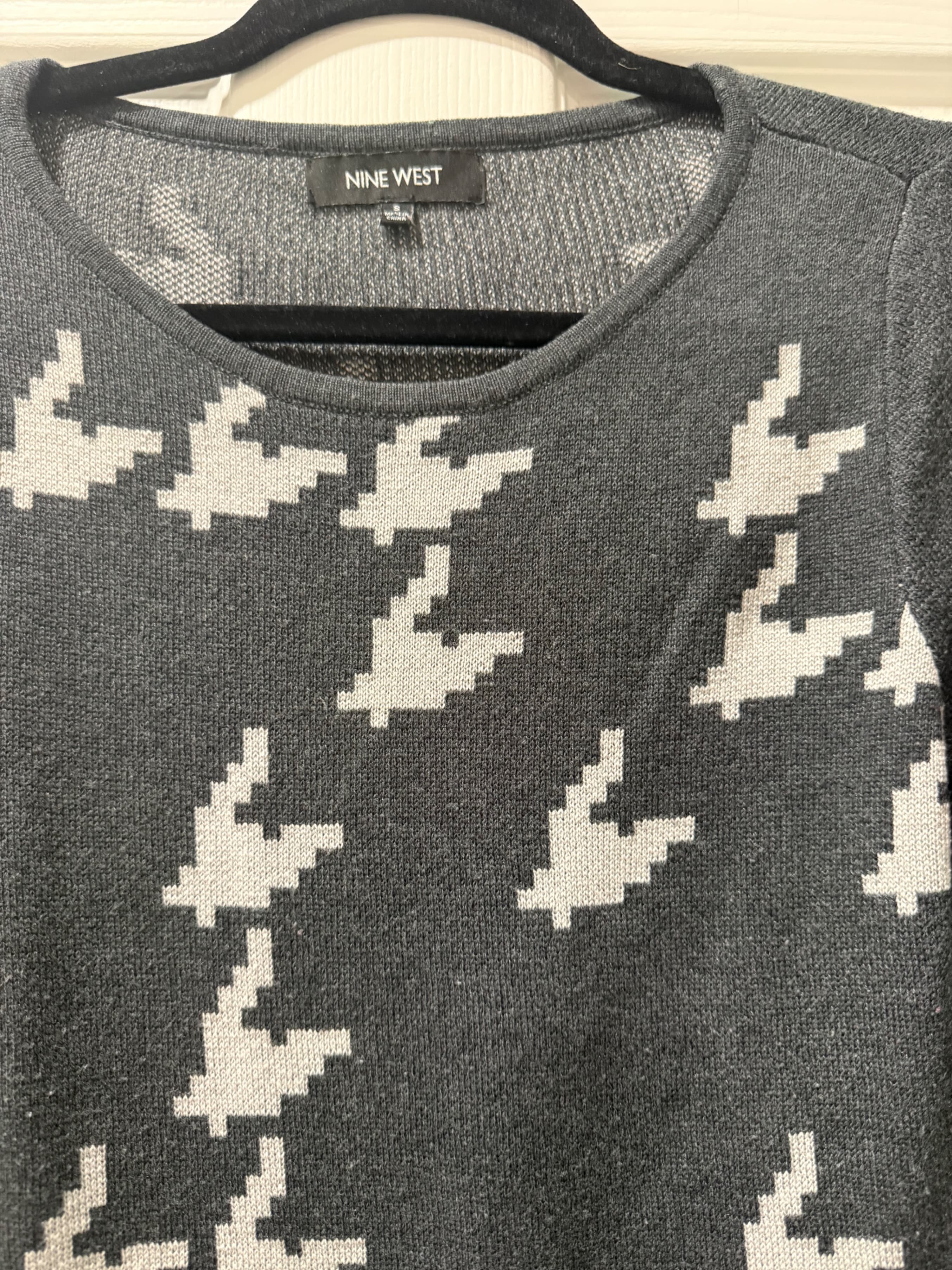 Nine West Gray Knit Dress with Bird Pattern Size S - Thumbnail 4
