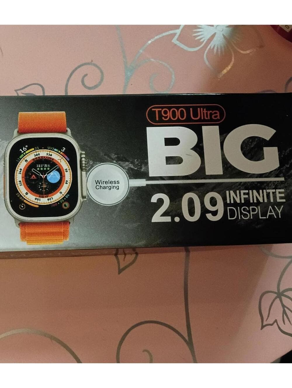 T900 Ultra Smartwatch with 2.09 Inch Display and Wireless Charging - Thumbnail 2