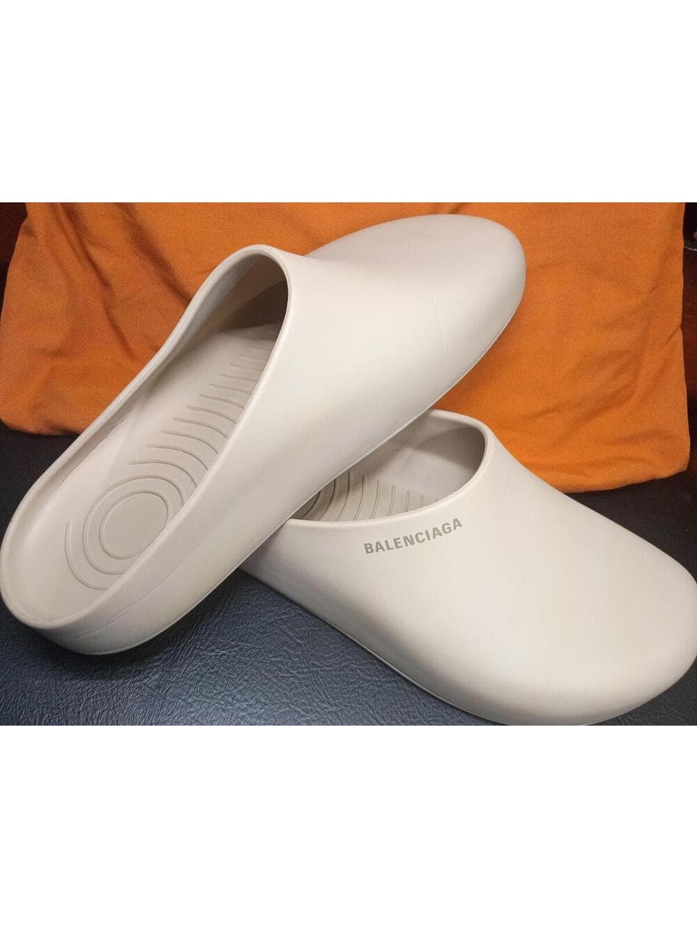 Balenciaga Beige Slip-On Clogs - Thumbnail 2