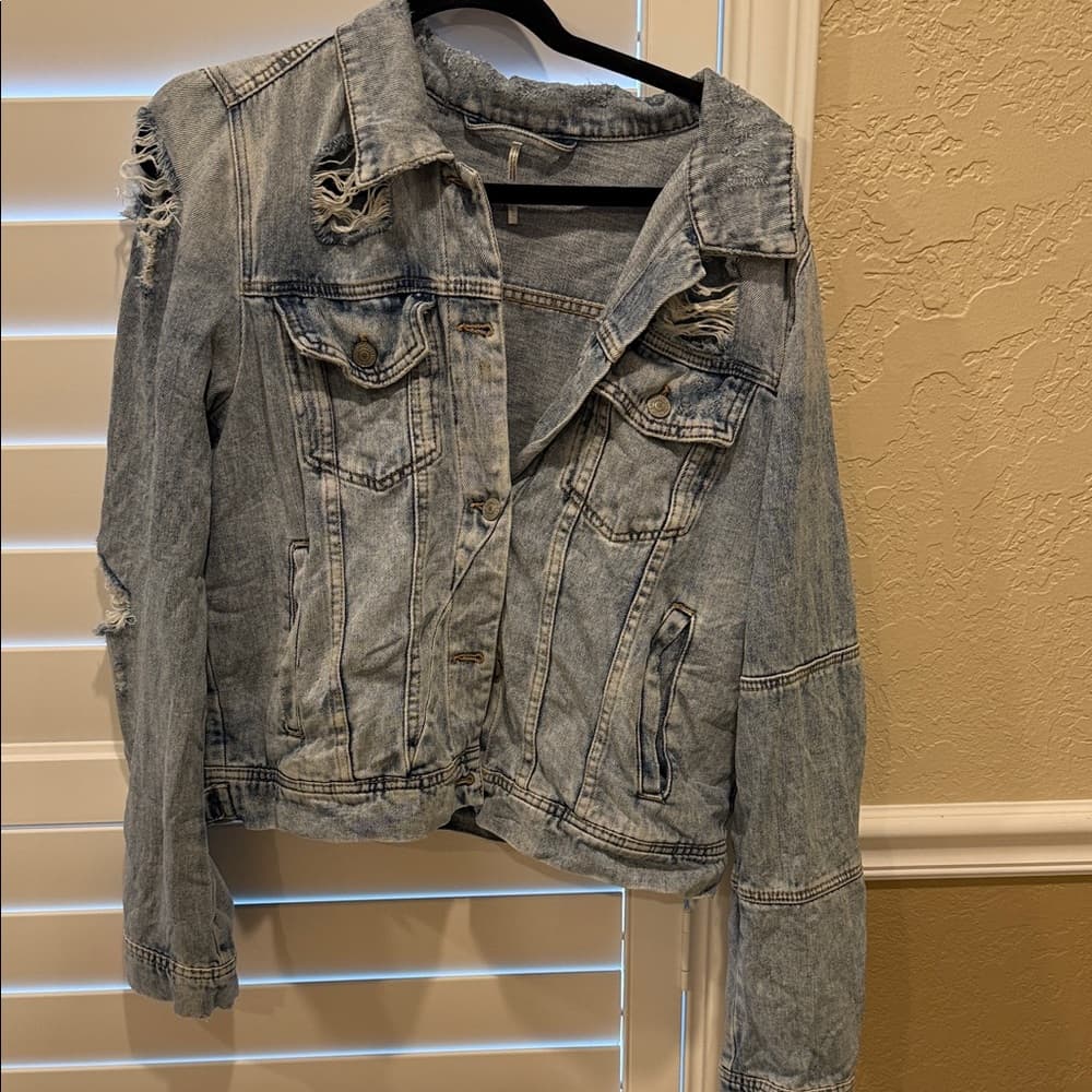 Free People Light Blue Distressed Denim Jacket - Thumbnail 4