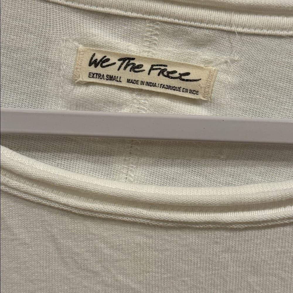 Free People We The Free White Women's Top xs oversized 26" pit to pit - Thumbnail 2