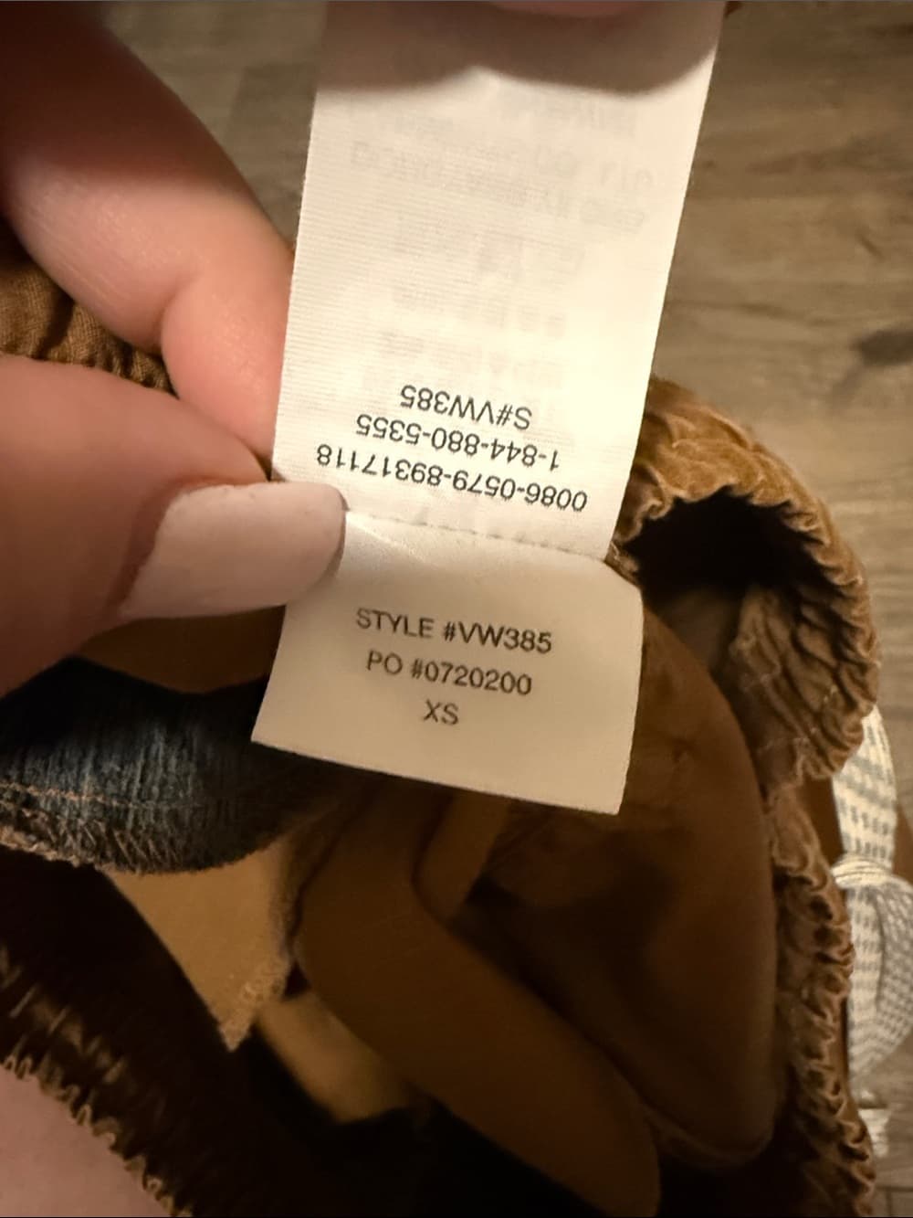 Vuori Women's Drawstring Shorts in Burnt Sienna - Thumbnail 2