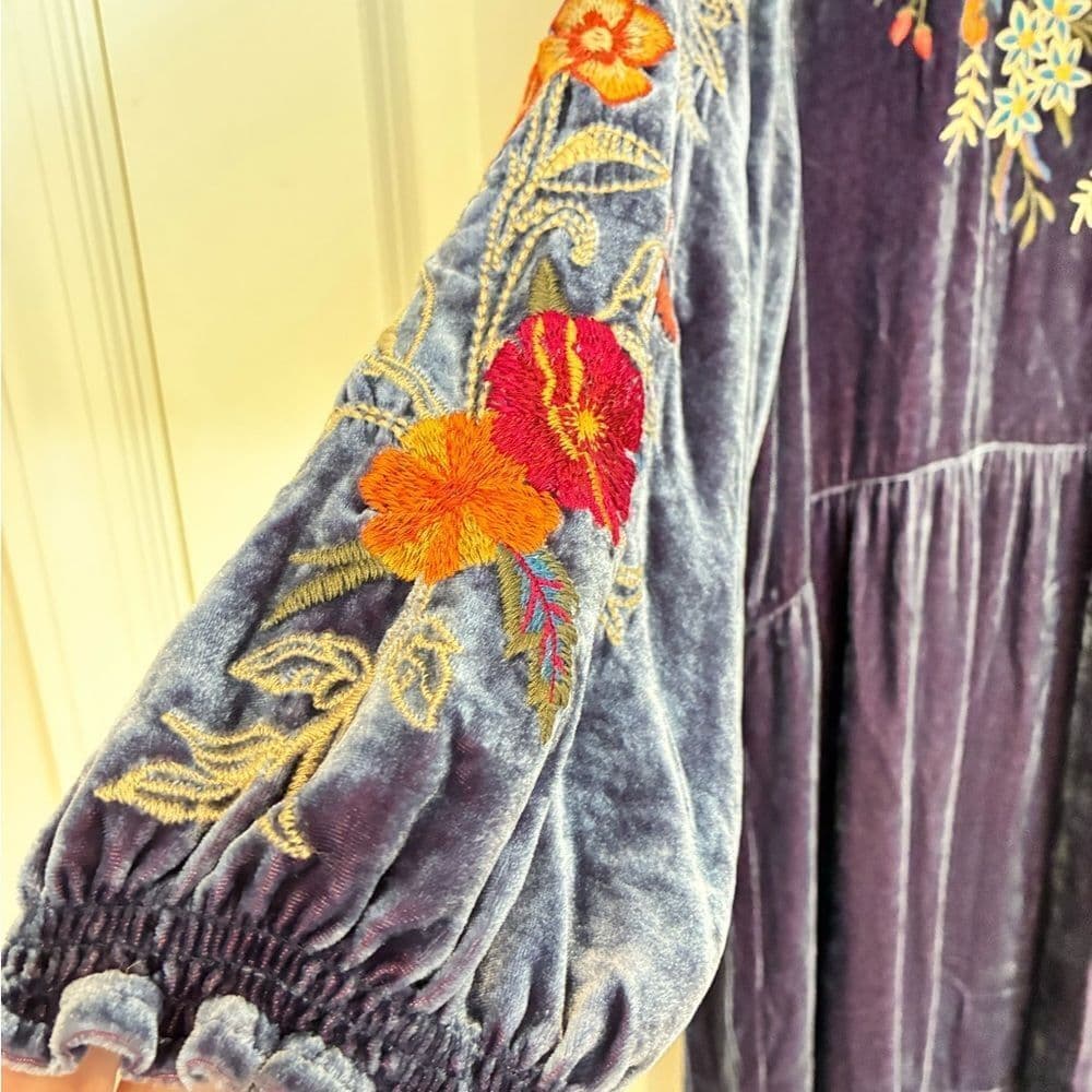 Johnny Was Embroidered Velvet Midi Dress - Blue - Thumbnail 7