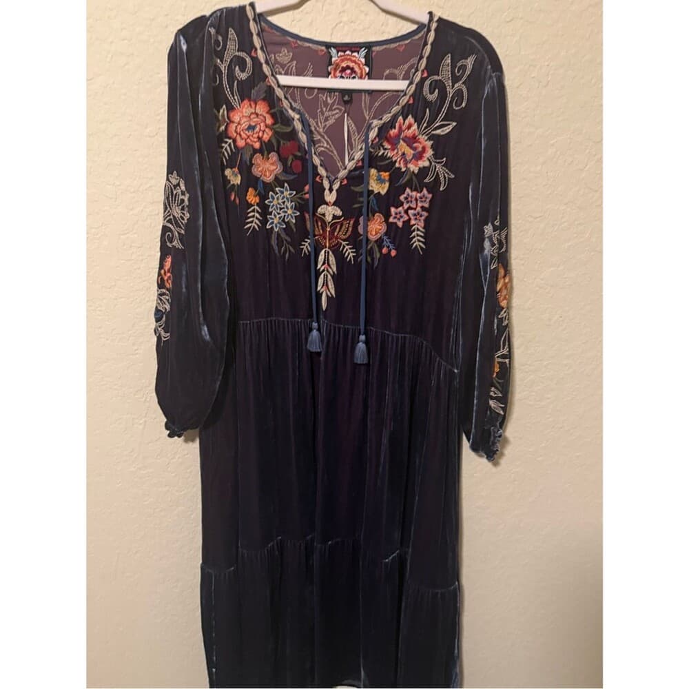 Johnny Was Embroidered Velvet Midi Dress - Blue - Thumbnail 3