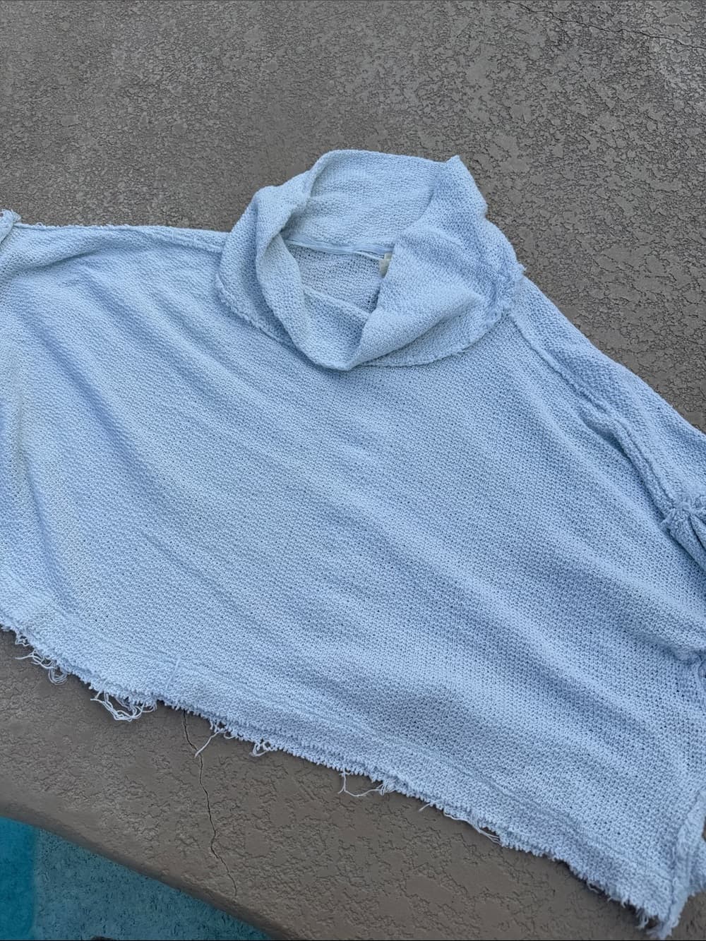We The Free light blue knit label sweater - Thumbnail 4