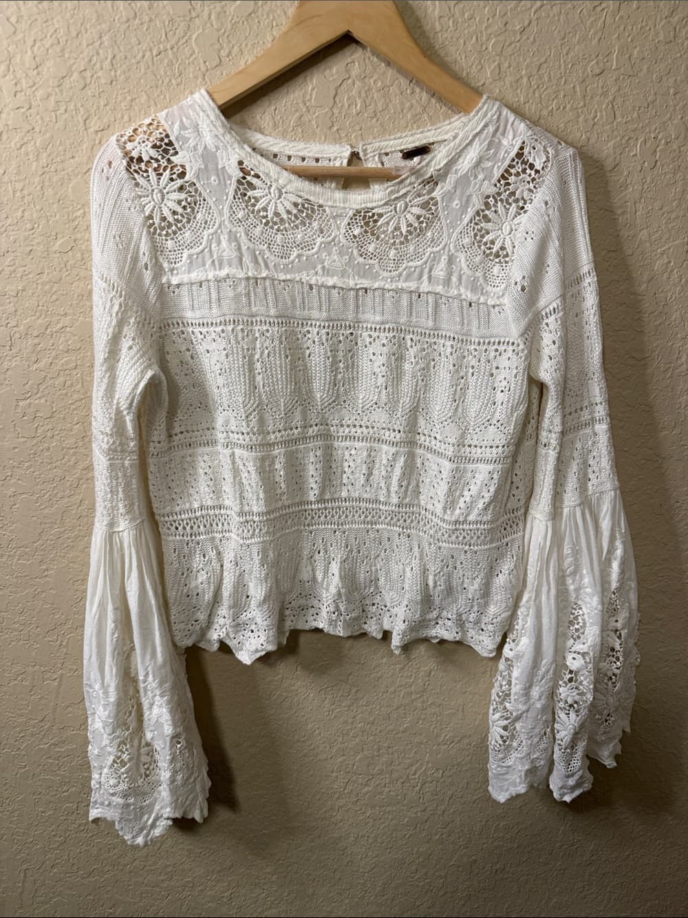 Free People White Crochet Lace Long Sleeve Top - Thumbnail 4