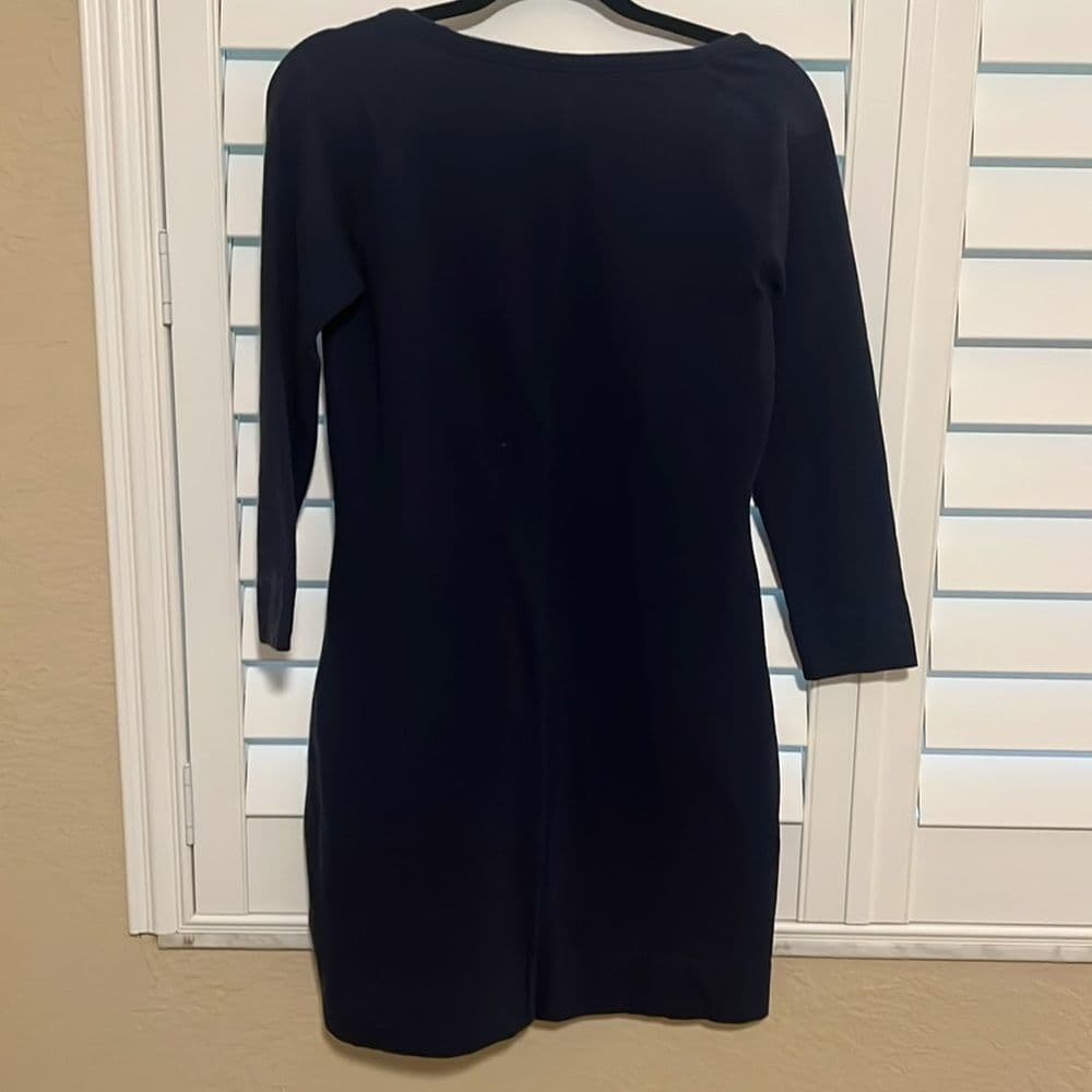 Lilly Pulitzer Navy Dress stretchy and fabulous basic staple! Size medium - Thumbnail 3