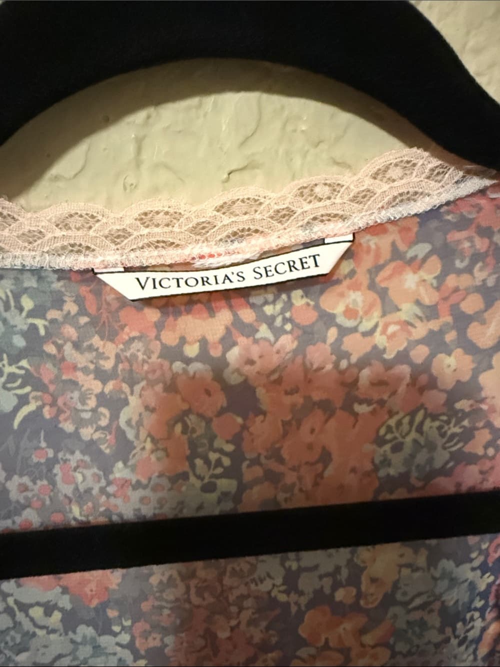 Victoria's Secret Sheer Floral Kimono in Blue and Pink 24" p2p 36 in length