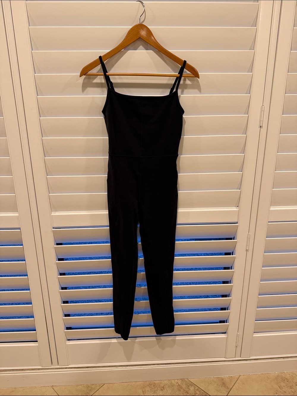 Wilfred Black Slim Spaghetti-Strap Jumpsuit - Thumbnail 4