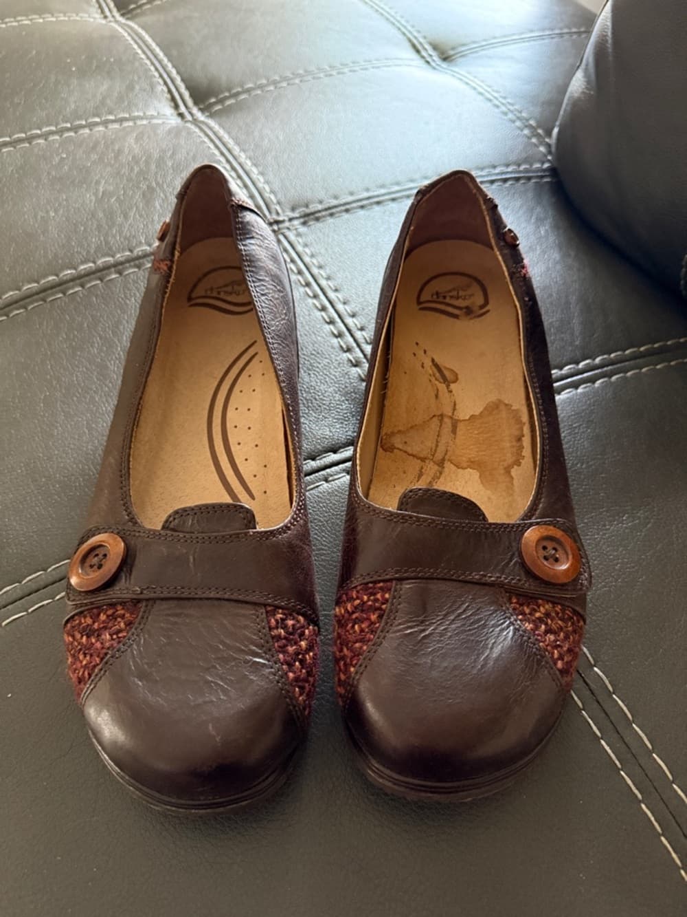 Dansko Women's Dark Brown Leather Button-Accent Flats - Thumbnail 5